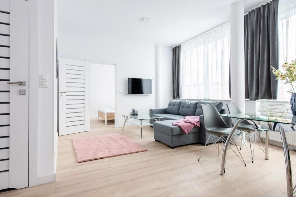 Reymonta 22 Apartamenty Ополе Екстериор снимка